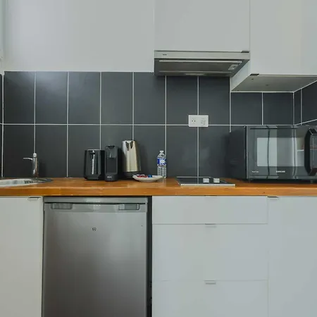 Charming - 2p- Parc Monceau Holiday home *